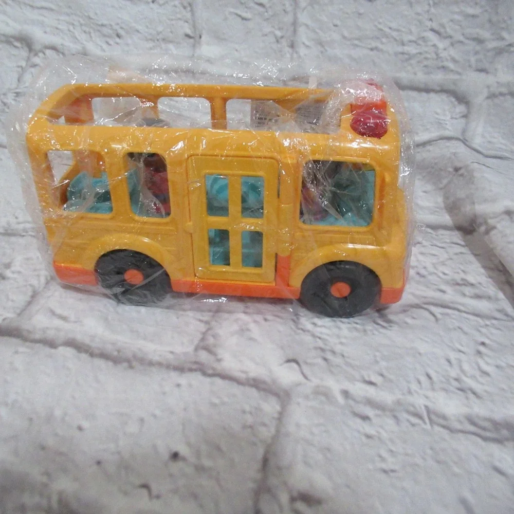 Fisher-Price Little People School Bus Toddler Yellow New Musical